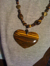 Picture Tigers eye gemstone necklace
