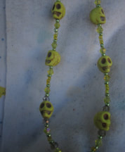 yellow howlite skull dangle necklace picture