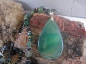 bright green agate gemstone necklace Picture